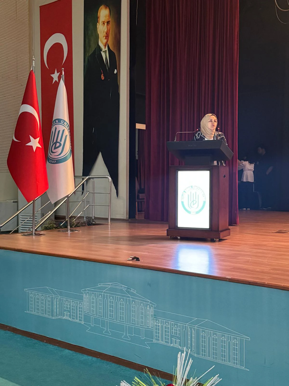Dr. Öğr. Üyesi Zehra KORKUT, I. Uluslararası Sağlık Bilimleri Kongresi'nde Davetli Konuşmacı Olarak Yer Aldı